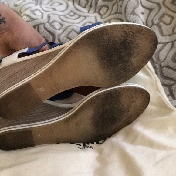 SOLD AMAZING Fendi Wedges - Picture 5 of 6